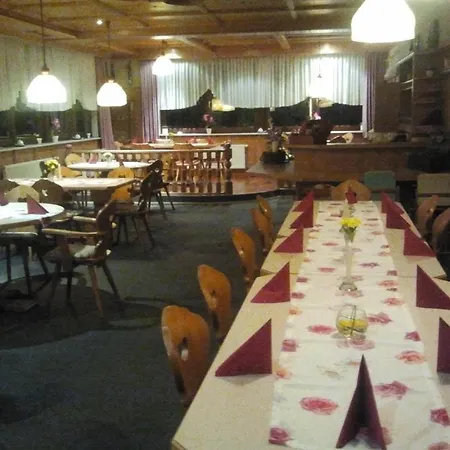 Zur Limbacher Muhle Guest house