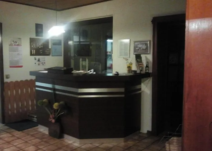 Zur Limbacher Muhle 2*